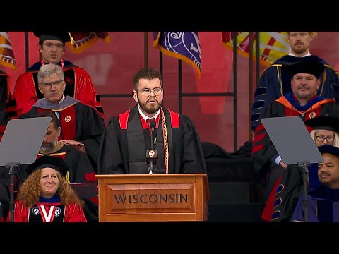 Spring 2023 Commencement Ceremony – Student speaker Liam McLean