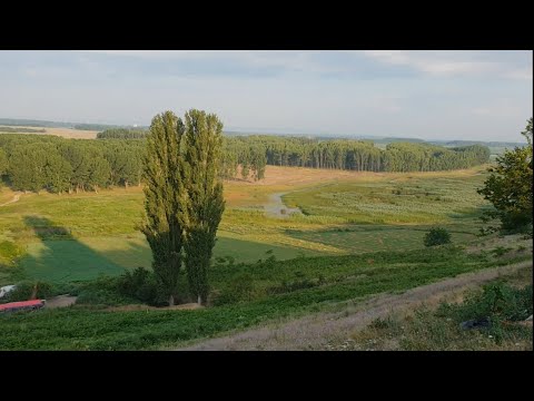 Hunia, Balta Fântâna Banului (Balta Mare), Dunărea, Mănăstirea Maglavitului