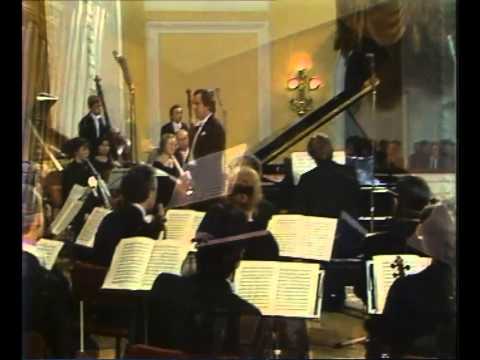 Alexander Slobodyanik plays Schnittke Concerto for Piano and Strings (1979) - video 1985