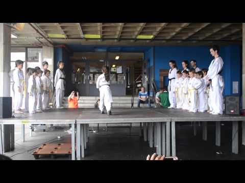 Exhibición Askartza-Claret -- Koryo