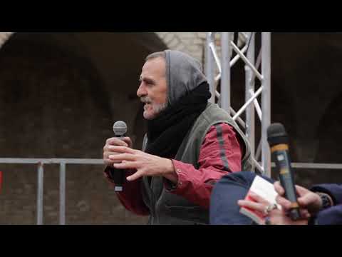 Andrea Scanzi intervista Giovanni Lindo Ferretti a Rubiera