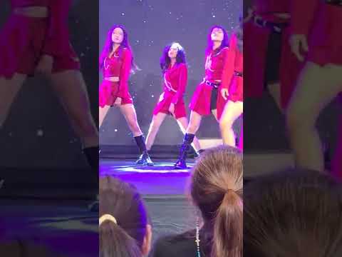 20220624 : Rookies girls cover LOONA (So what , PTT) @Minizize cover dance : Kaofang Fancam