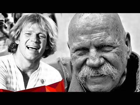 What Really Happened to Barry McGuire