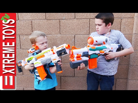 The Nerf Modulus Battle! Ethan Attacks Cole with his Nerf Modulus Tri Strike! Video