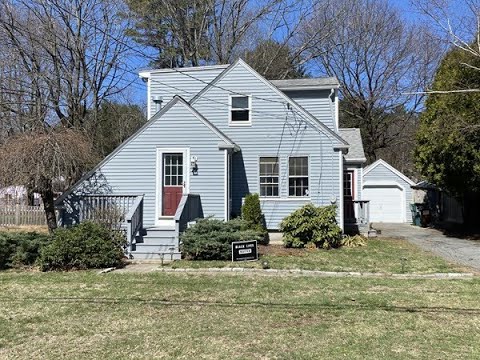 Welcome to 29 Lake Road, Wayland, MA