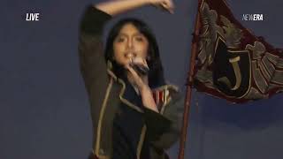 Download lagu JKT48 - Joan of Arc di Dalam Cermin (Kagami no Naka no Jean Da Arc) | Pajama Drive 21 Januari 2024 mp3