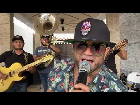 Andamos al Millón - Roberto Junior Ft Gallada Mx