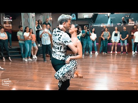 Casi Tuya Bachata - Dani J & Joana Santos | Daniel y Tom Bachata Groove