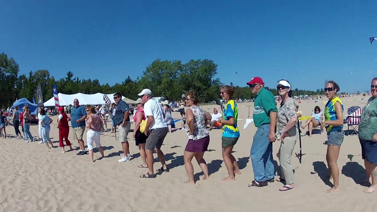 2012 Kites Over Lake Michigan - Hokie Pokie