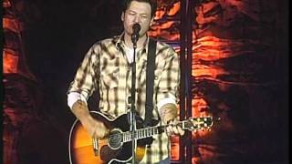 BLAKE  SHELTON Some Beach 2009 LiVE