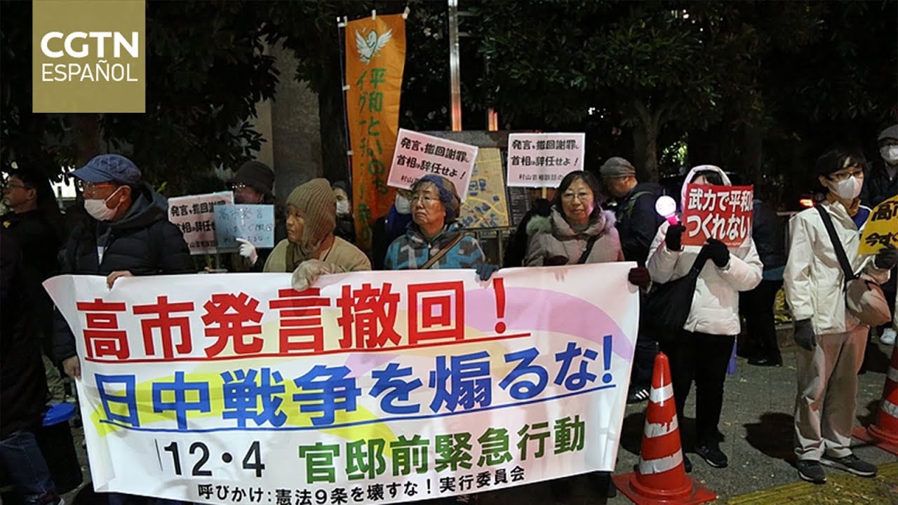 Manifestantes japoneses protestan alrededor de residencia de Takaichi por declaraciones sobre Taiwan