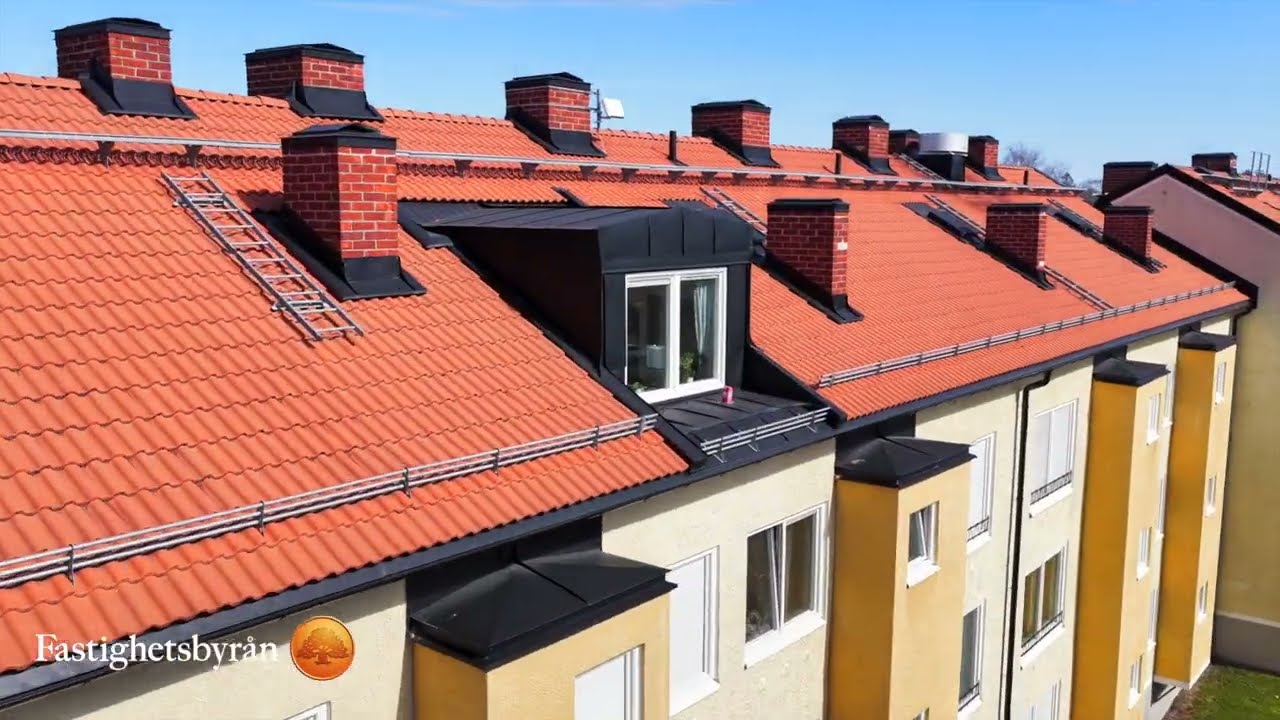 2 rum Lägenhet på Hörningsnäsvägen 32 Huddinge Centrum Huddinge kommun - video