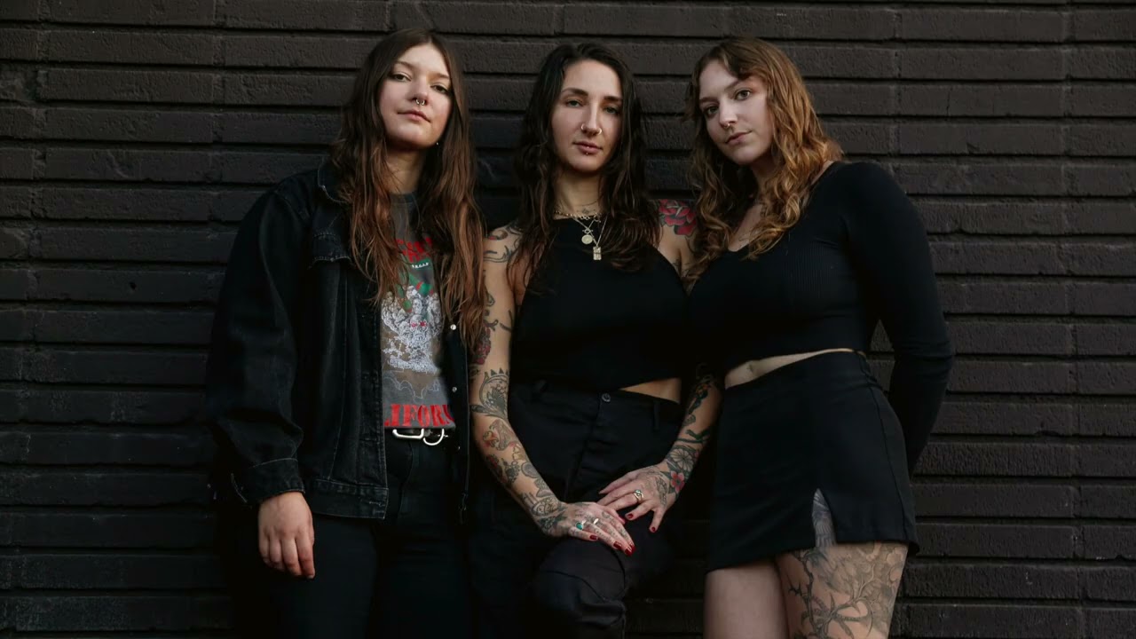 Blackwater Holylight - Fade (Official Audio) - YouTube