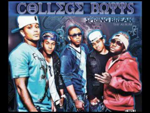 College Boyys Showin Off feat Tempo