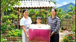 Download lagu The journey of a single mother and a homeless boy as they build a life together. An unexpected gift. mp3