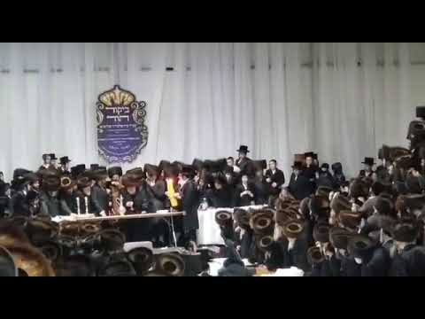 Viznitz Rebbe Making Havdalah In Montreal - Kislev 578