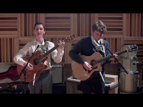 download lagu mp3 mp4 Chasing Autumn, download lagu Chasing Autumn gratis, unduh video klip Chasing Autumn