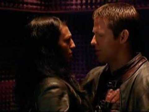 Farscape John and Aeryn #17 Moment