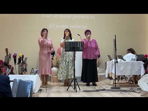 Lidia, Maria and Cosmina – Jesus takes all your burden | Live Christian song (Maranatha Logroño)