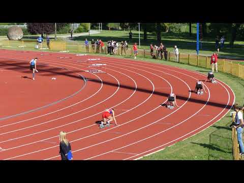 400m prepone, juniorke, Petra Mauk 1:05,63, Melani Bosić 1:09,70
