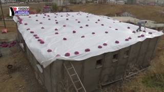 Yüksekovalı Taner Şahin Poşetlere Doldurduğu Kumlarla Kışa Karşı Önlem Alıyor