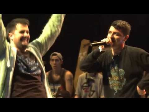 PAPO MC vs UNDERDANN  - CUARTOS DE FINAL -   RED BULL BATALLAS DE LOS GALLOS 2015 ARGENTINA