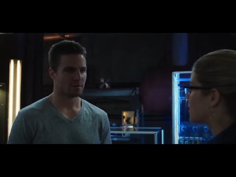 Olicity - Arrow - 2x18 Pt.1 - "Do you remember where you put your business suit?"