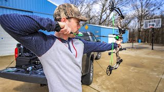 Best BUDGET Compound BOW For BEGINNERS? $250 Bear Vast RTH