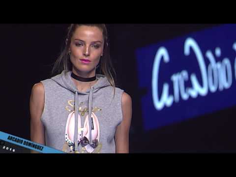 Desfile ARCADIO DOMINGUEZ 11062016