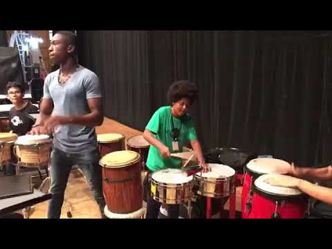 Groove. Ensaio da orquestra juvenil da bahia. Resenha puraa.