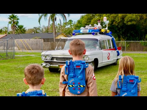 Ghostbusters Ecto-1 Surprise