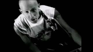 Titãs - Videoclipe &quot;Será que é isso o que eu necessito?&quot;, 1993