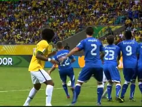 Grupo A (3º Rodada) Brasil 4 x 2 Itália