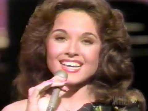 Anacani with Amapola.