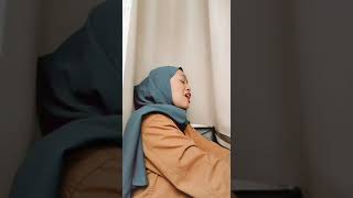 Download lagu Lagu 'tak mampu pergi'  SAMMY SIMORANGKIR mp3