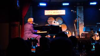 Allen Toussaint - Woodyfest - Sneaking Sally Through The Alley - HD