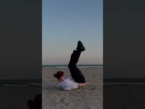 Argentina Beach - visiting Pinamar (Runaway from Aurora)