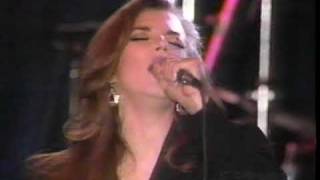 Martina McBride - The Time Has Come (LIVE)