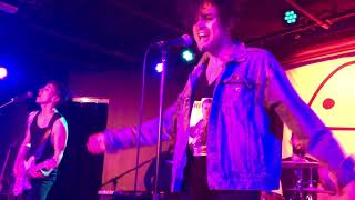 Secret Weapons — Limousine 🚃