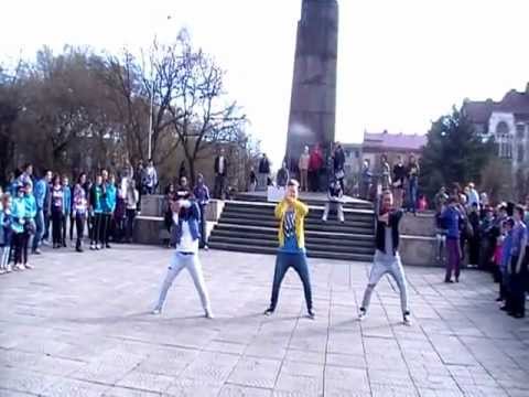 FlashMob pentru autism in Oradea .