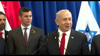 רה"מ נתניהו בטקס חניכת שגרירות פרגוואי החדשה בירושלים, יחד עם נשיא פרגוואי פנייה (עדכוני משרד ראש הממשלה) - התמונה מוצגת ישירות מתוך אתר האינטרנט יוטיוב. זכויות היוצרים בתמונה שייכות ליוצרה. קישור קרדיט למקור התוכן נמצא בתוך דף הסרטון