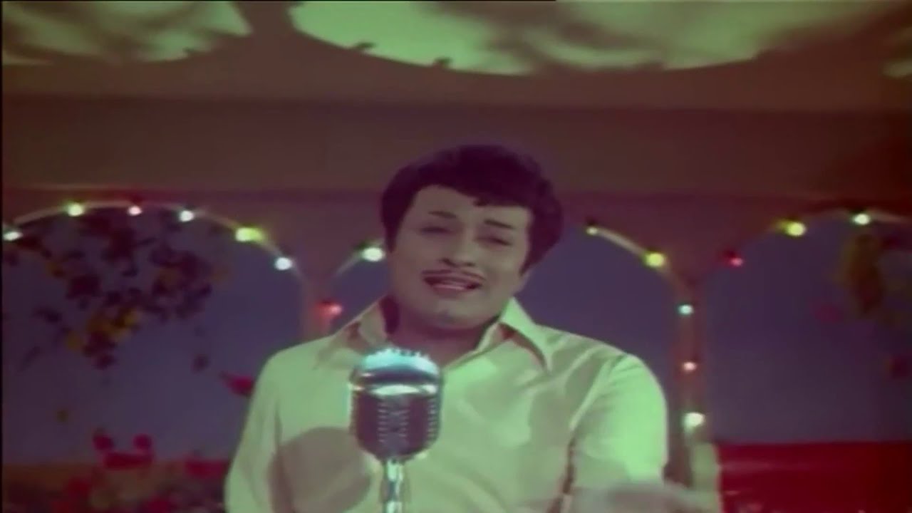 Chittirai Solaigale Song Lyrics | Naan Yen Pirandhen