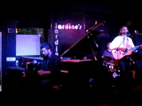 Mark Lowrey keyboard solo - Barclay Martin Ensemble - 2009-09-15 @ Jardine's