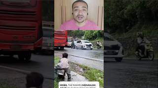 O carro começou a descer e o menino correu rapidamente para colocar uma pedra #shorts