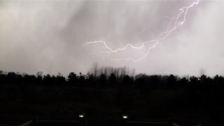 preview picture of video 'Grand Blanc Hail Storm 04-12-2014'