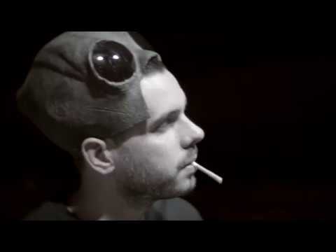 XVI RELIGION - Il Vicolo della Luna