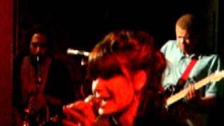 KT Forrester,Brand New Heavies/Stevie Wonder Cover  'i dont know why i love you'