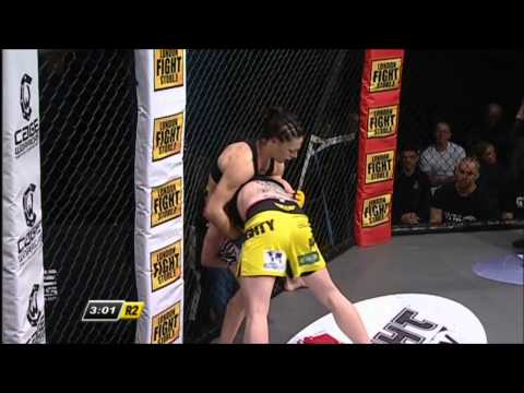 Laura Howarth vs Amanda Kelly full fight