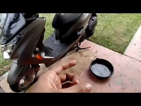 2015 Yamaha Smax Oil Change