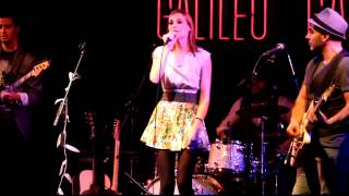 Me aburres - Zapatos Nuevos - Conchita